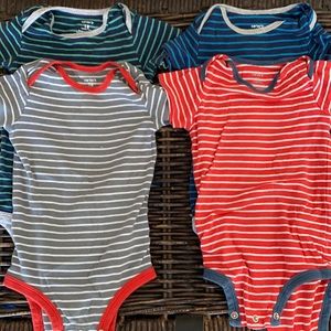 Carter’s 18 month onesies, 4 pack